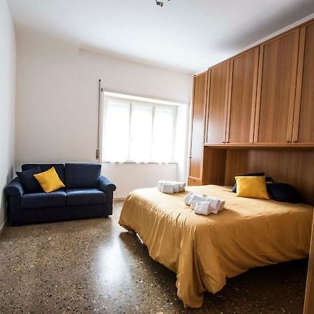 Roma In Rosa Apartment Exterior foto
